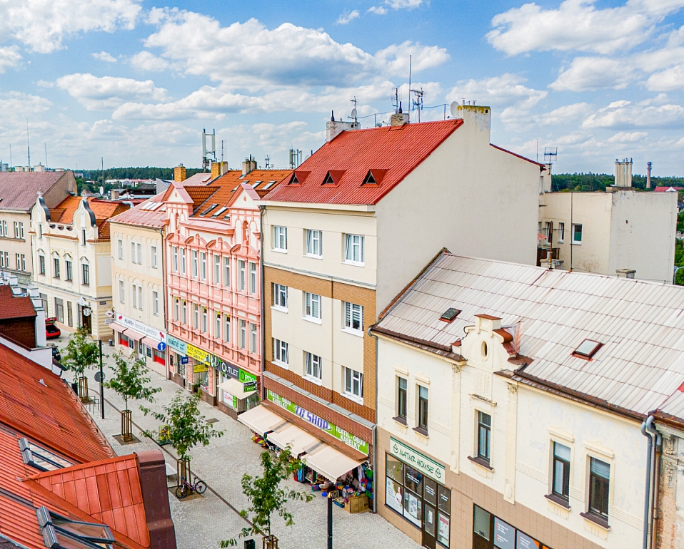 název služby