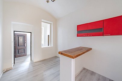 Prodej bytu 3+1 69 m², Přibyslavská, Praha-Žižkov