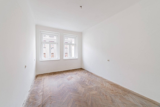 Prodej bytu 1+1 31 m², Husitská, Praha-Žižkov