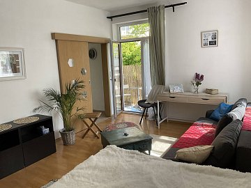 Pronájem bytu 1+1 50 m², Na Hřebenkách, Praha-Smíchov