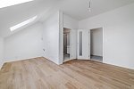 Prodej bytu 1+kk 27 m², Kolmá, Praha-Vysočany