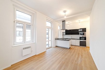 Prodej bytu 1+kk 33 m², Elišky Přemyslovny, Praha-Zbraslav