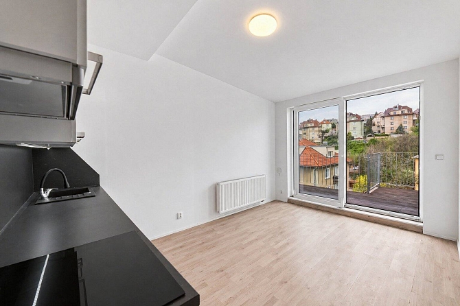 Prodej bytu 2+kk 47 m², V zahradách, Praha-Libeň